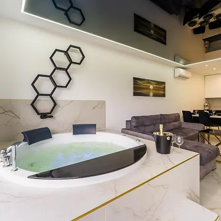 Apartament Z Prywatna Sauna I Jacuzzi By Perlowa Przystan Rent Apartment Kolobrzeg